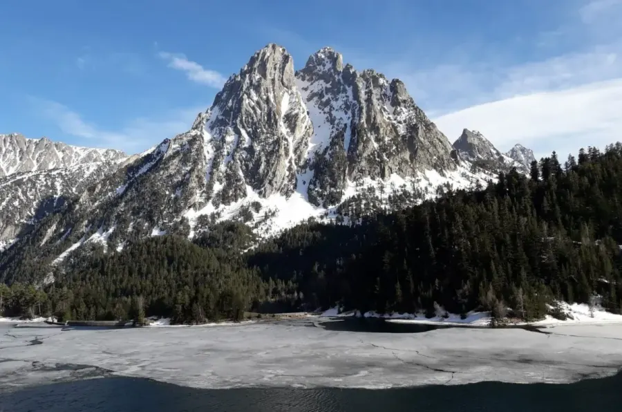 Estany de Sant Maurici, al Parc Nacional d'Aigüestortes